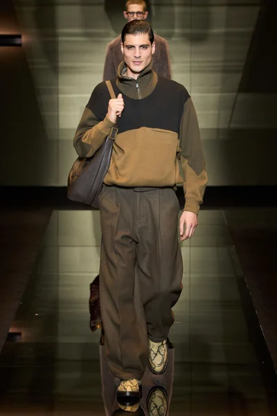 Look 65